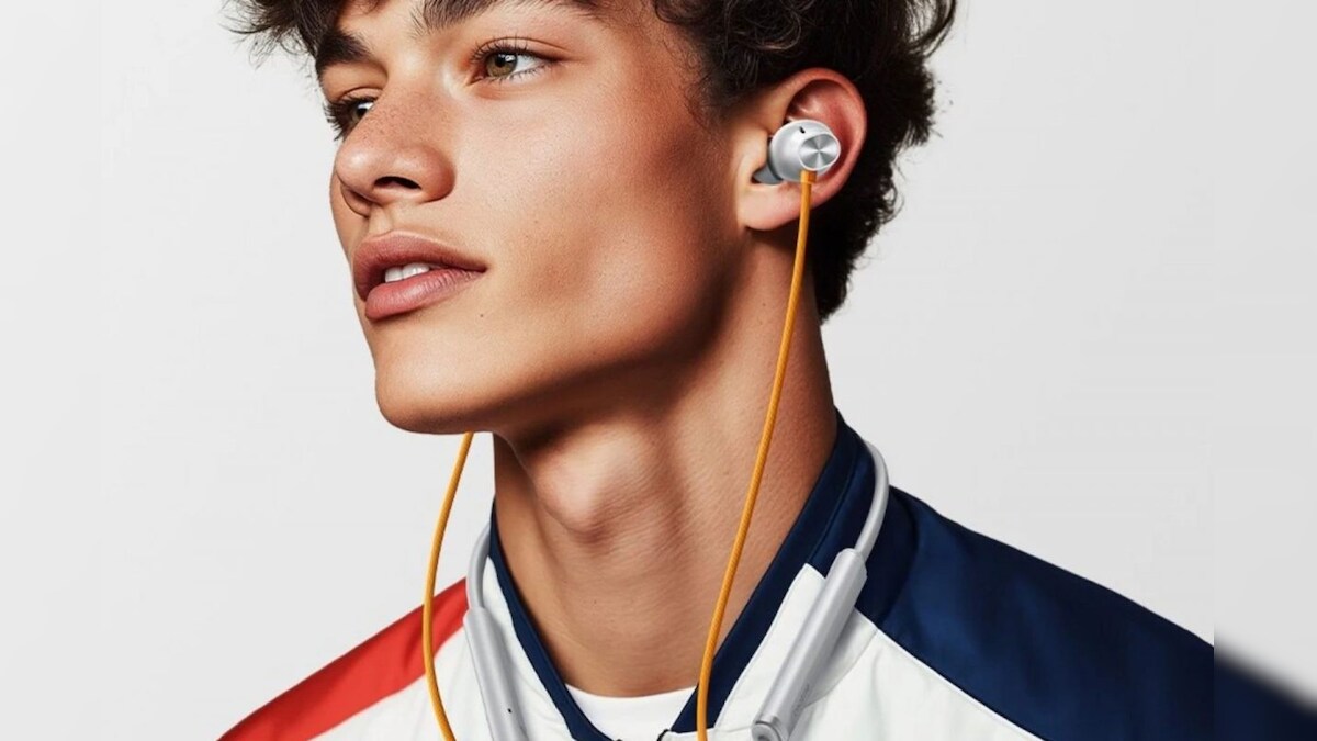 38 மணி நேர பேட்டரி லைஃப் வழங்கும் ரியல்மி பட்ஸ் வயர்லெஸ் 5 ANC இந்தியாவில் அறிமுகம்..!