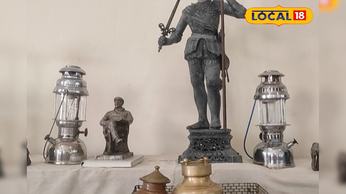 புத்தக திருவிழாவில் காட்சிப்படுத்தப்பட்ட பொருட்கள் : ஆர்வமுடன் ரசித்த மாணவர்கள்..!!