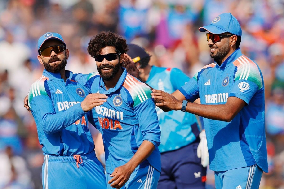தொடரை வெல்ல இந்திய அணிக்கு 305 ரன்கள் இலக்கு