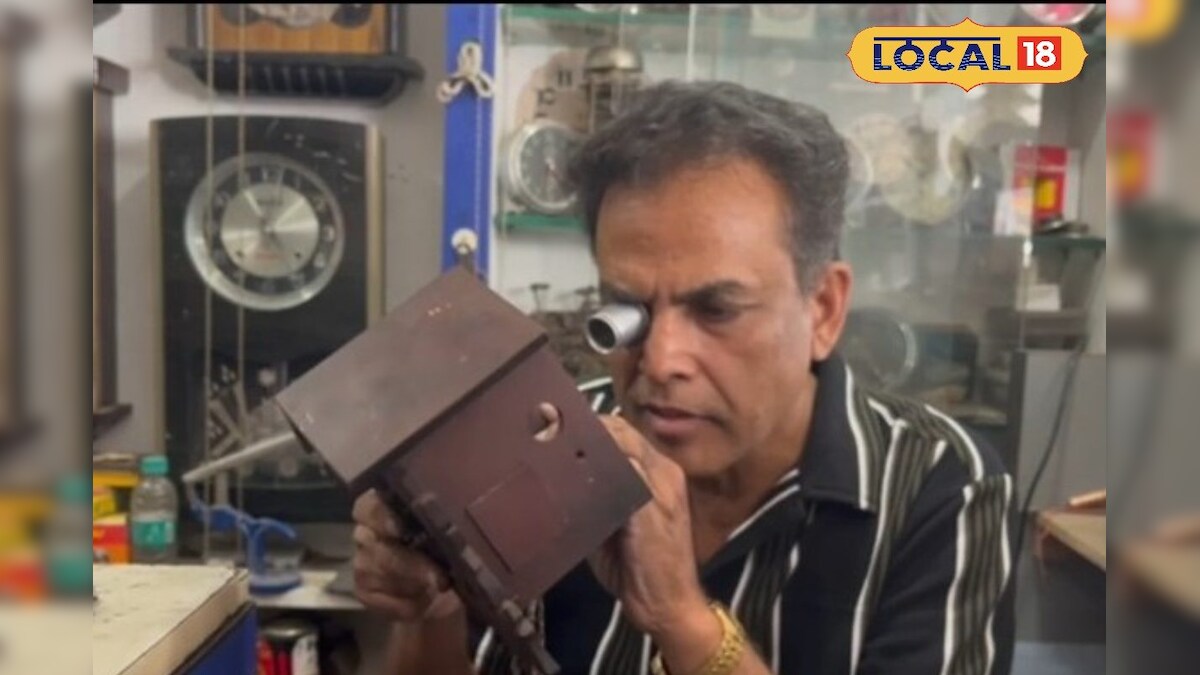 காலத்தின் சாவி இவரின் கை வந்த கலை... விண்டேஜ் வாட்ச்களின் மியூசியம் இந்த கடை...