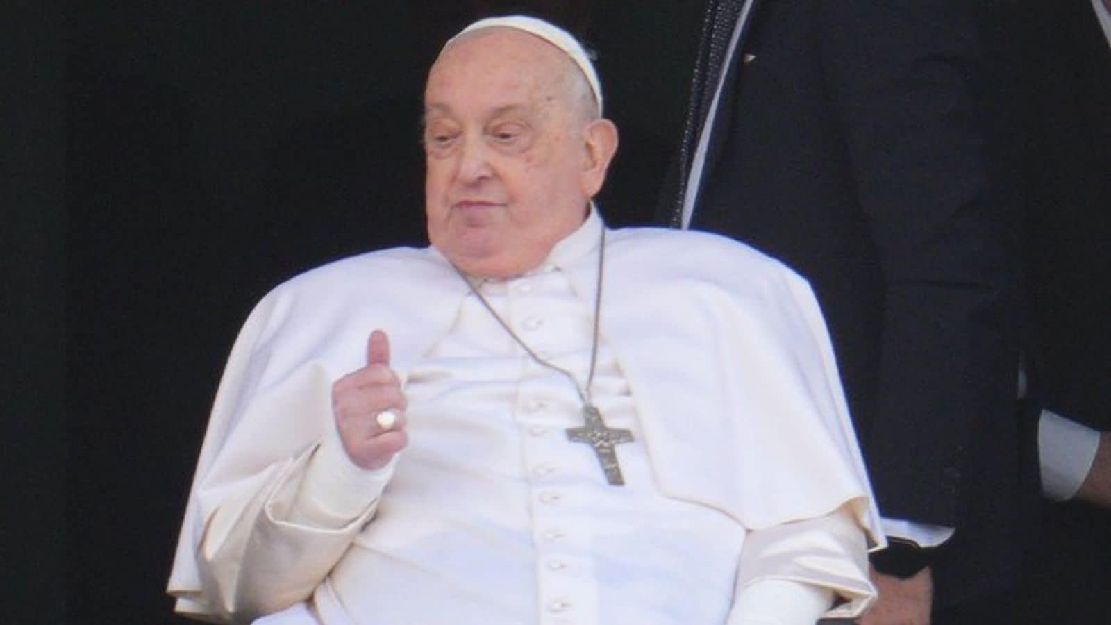 புதிய போப் தேர்வு செய்யப்படுவது எப்படி? முழு விவரம் இதோ! - News18 தமிழ்