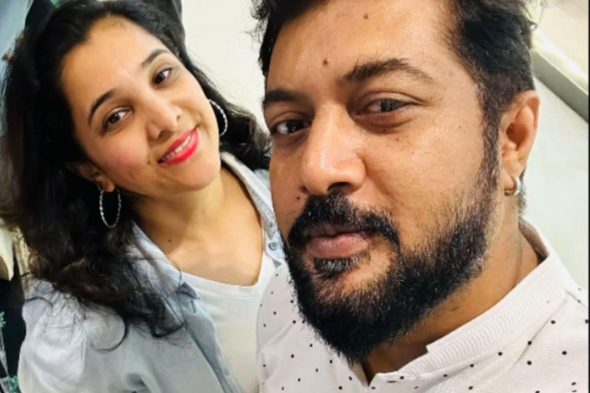 3 மாதமாக வீட்டிற்கே வருவதில்லை.. ஷூட்டிங் ஸ்பாட்டுக்கு சென்று கணவனை வெளுத்து வாங்கிய மனைவி! - News18 தமிழ்