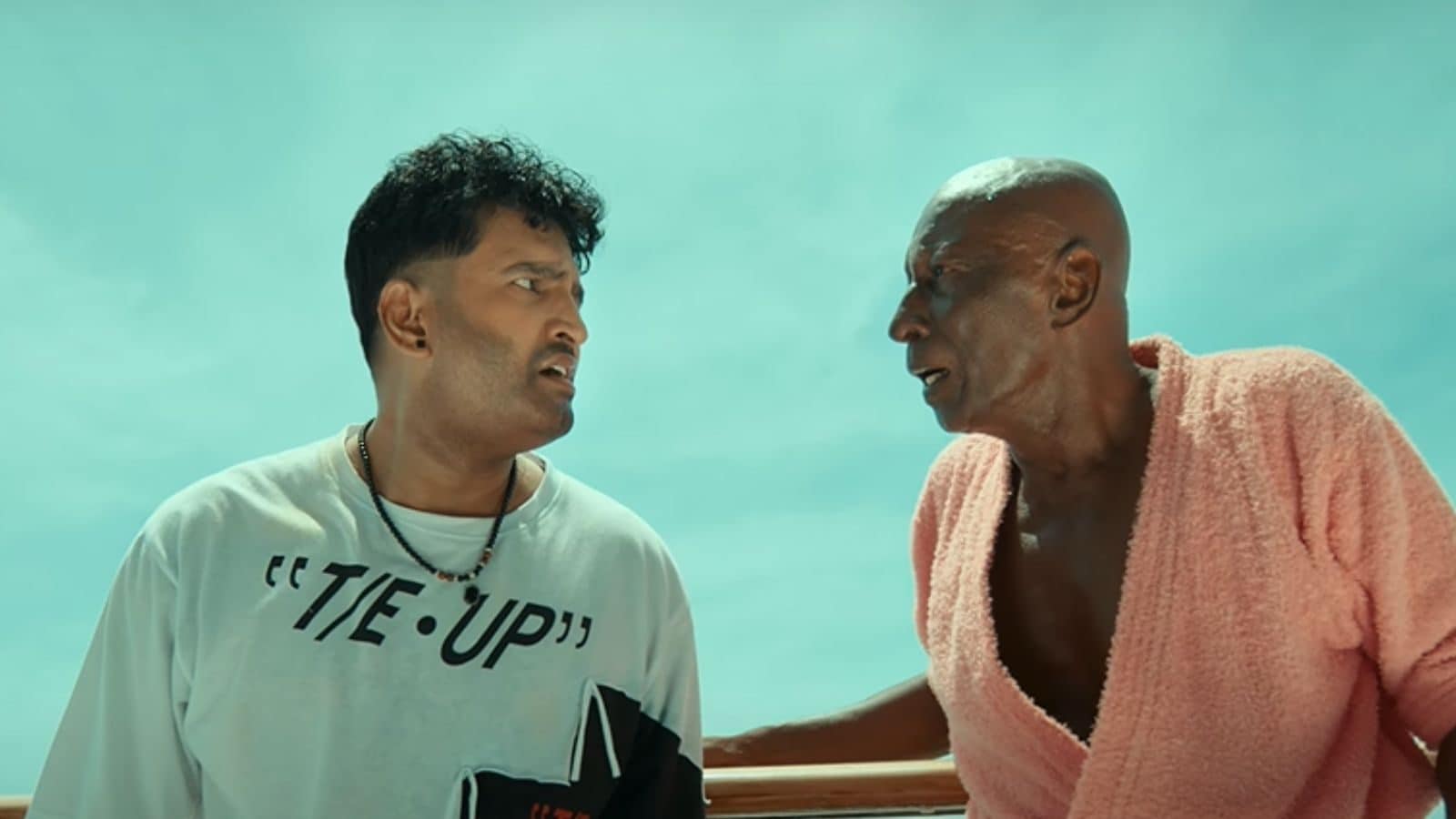 “ரிவியூ பண்றத விட்டுட்டு ரீல்ஸ் பண்ண போலாம்” -  ‘டிடி நெக்ஸ்ட் லெவல்’ ட்ரெய்லர் வெளியீடு! - News18 தமிழ்