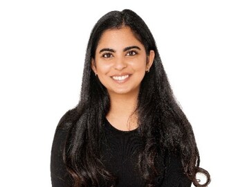 இஷா அம்பானி