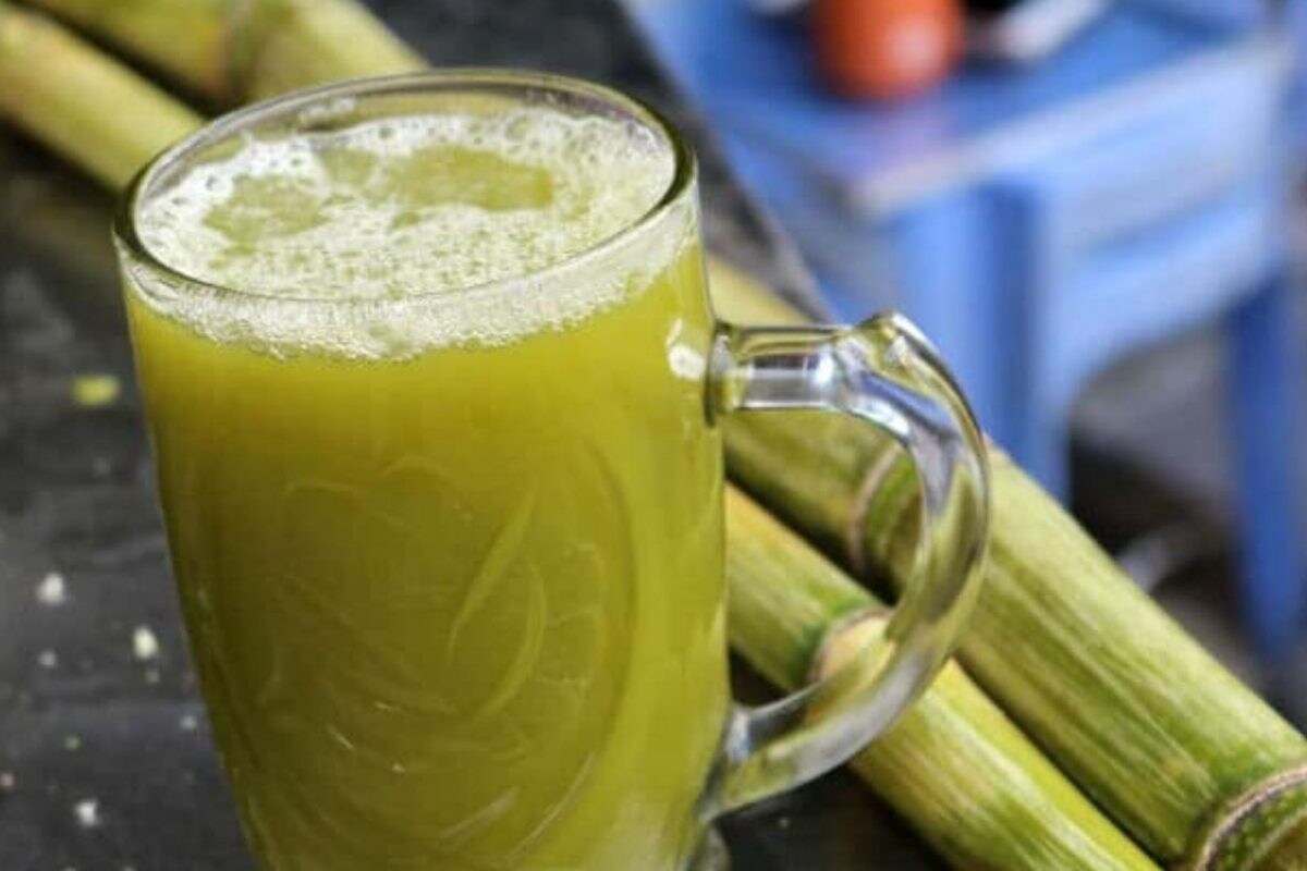 கொளுத்தும் வெயிலுக்கு இதமாக கரும்பு ஜூஸ் குடிப்பதால் உடலுக்கு என்னென்ன நன்மைகள்..? லிஸ்ட் இதோ..