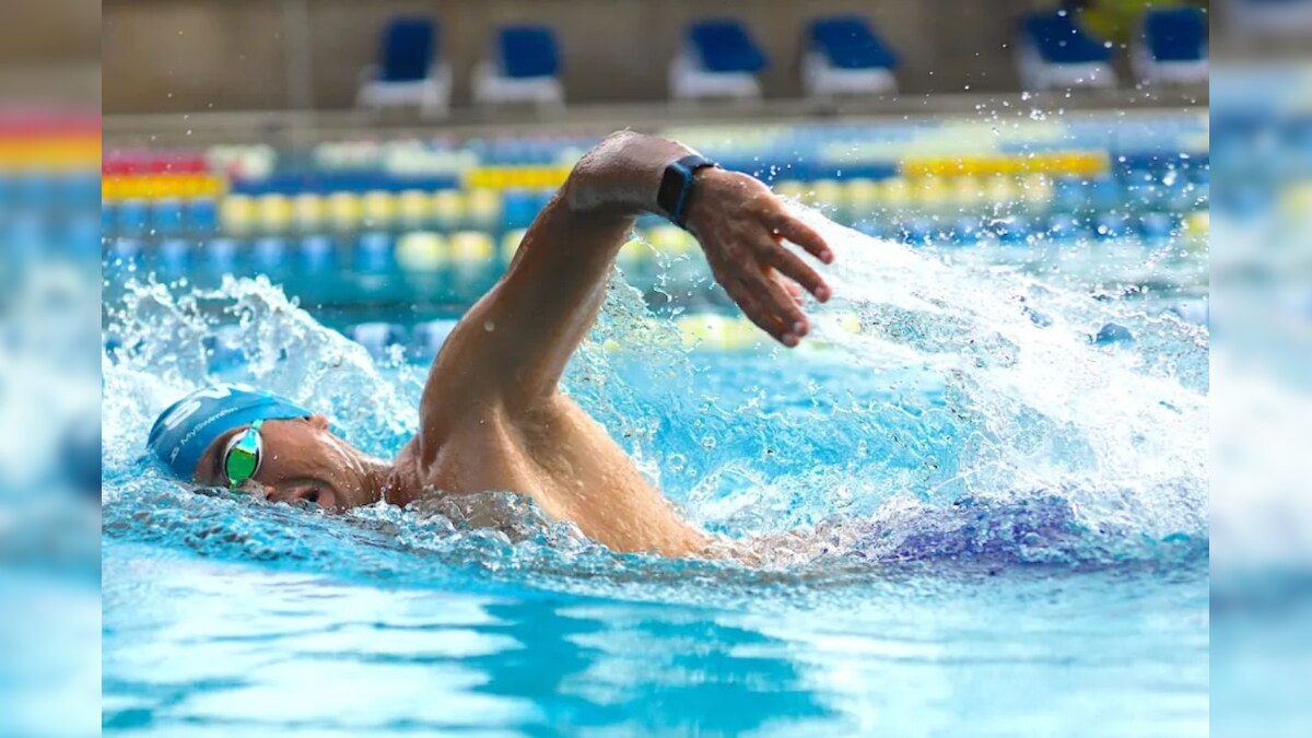 உற்சாகமாகவும், பாதுகாப்பாகவும் நீச்சல் அடிக்க 10 டிப்ஸ்..! - News18 தமிழ்