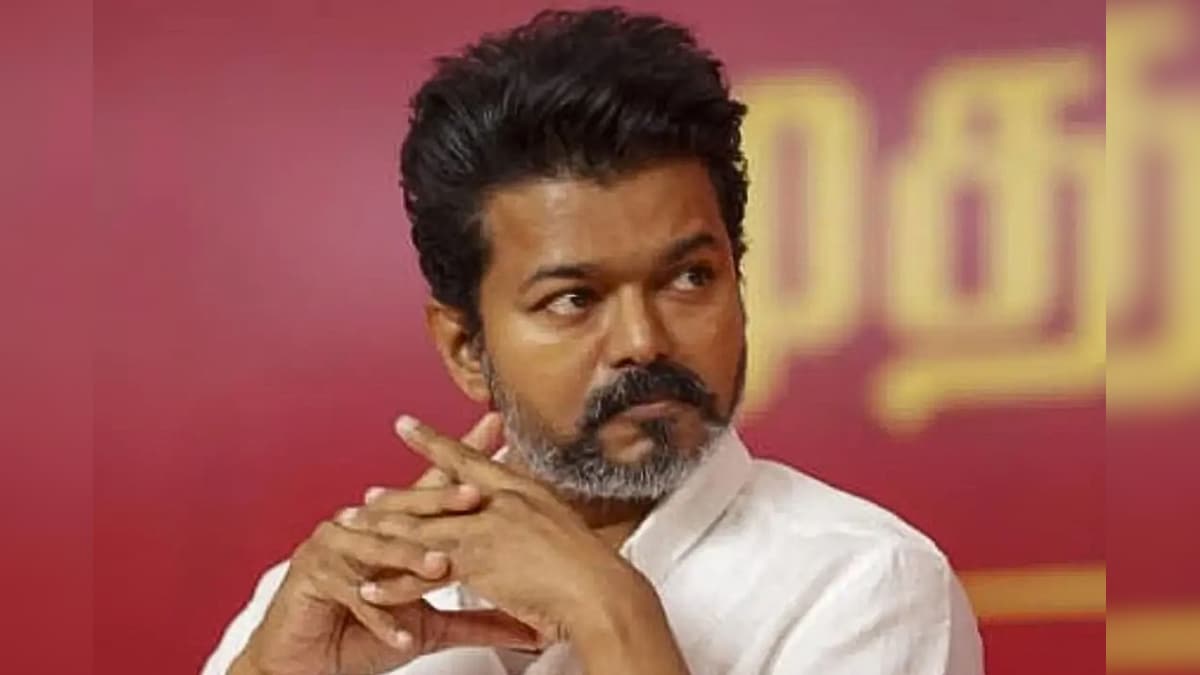 தமிழக வெற்றிக் கழகத்தின் சின்னம்..? தேர்தல் ஆணையத்த்தின் அறிவிப்புக்கு பிறகு விஜய் தீவிர ஆலோசனை - News18 தமிழ்