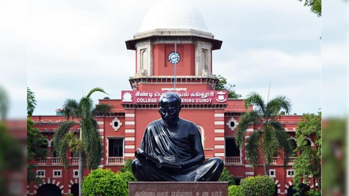 தொடர் கனமழை எதிரொலி.. அண்ணா பல்கலை செமஸ்டர் தேர்வுகள் ஒத்திவைப்பு.. வெளியான அறிவிப்பு! | தமிழ்நாடு - News18 தமிழ்