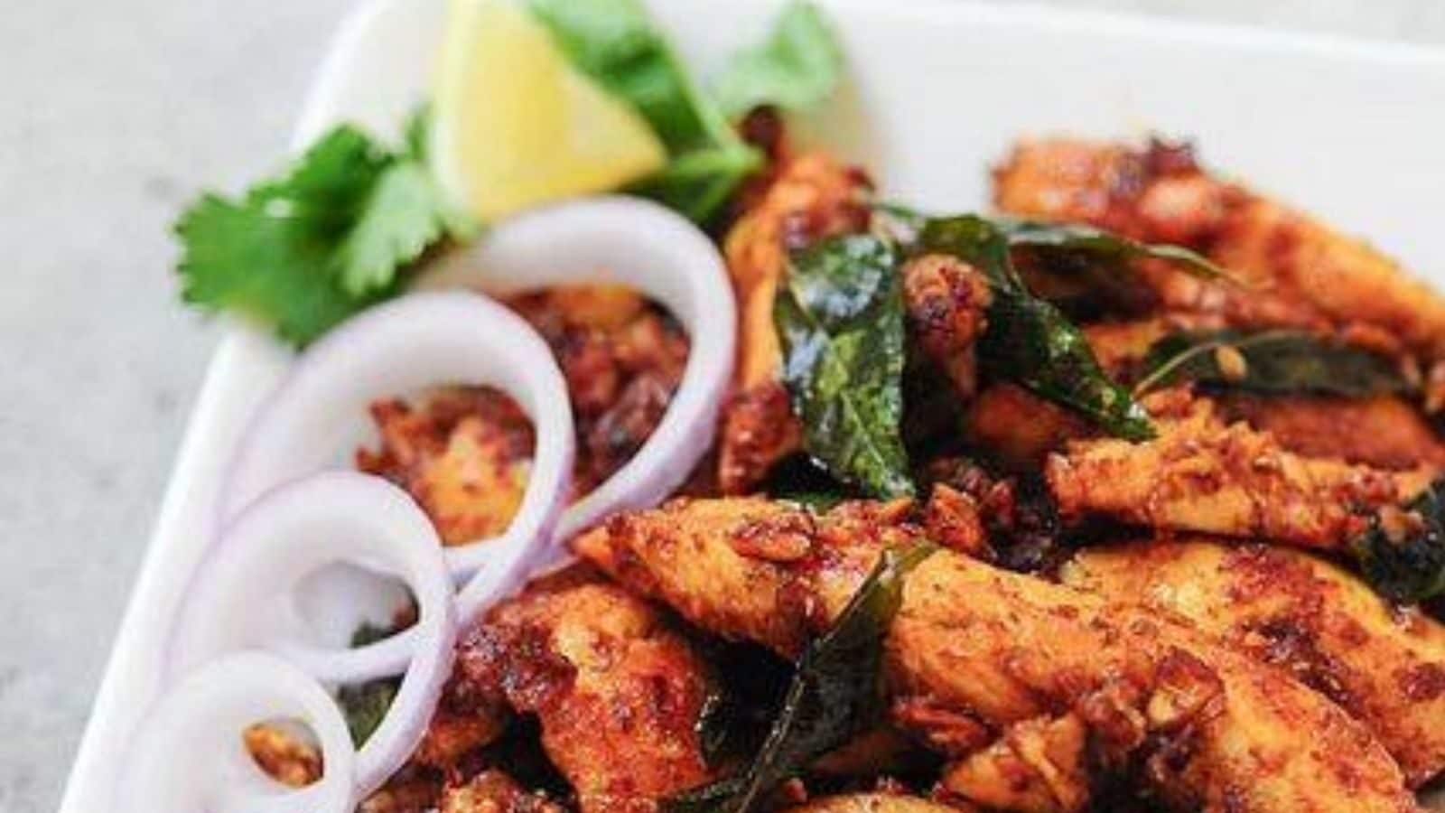 Majestic Chicken: ஒருமுறை சிக்கனை இப்படி செய்து கொடுங்க.. குட்டீஸ் விரும்பி சாப்பிடுவாங்க! - News18 தமிழ்