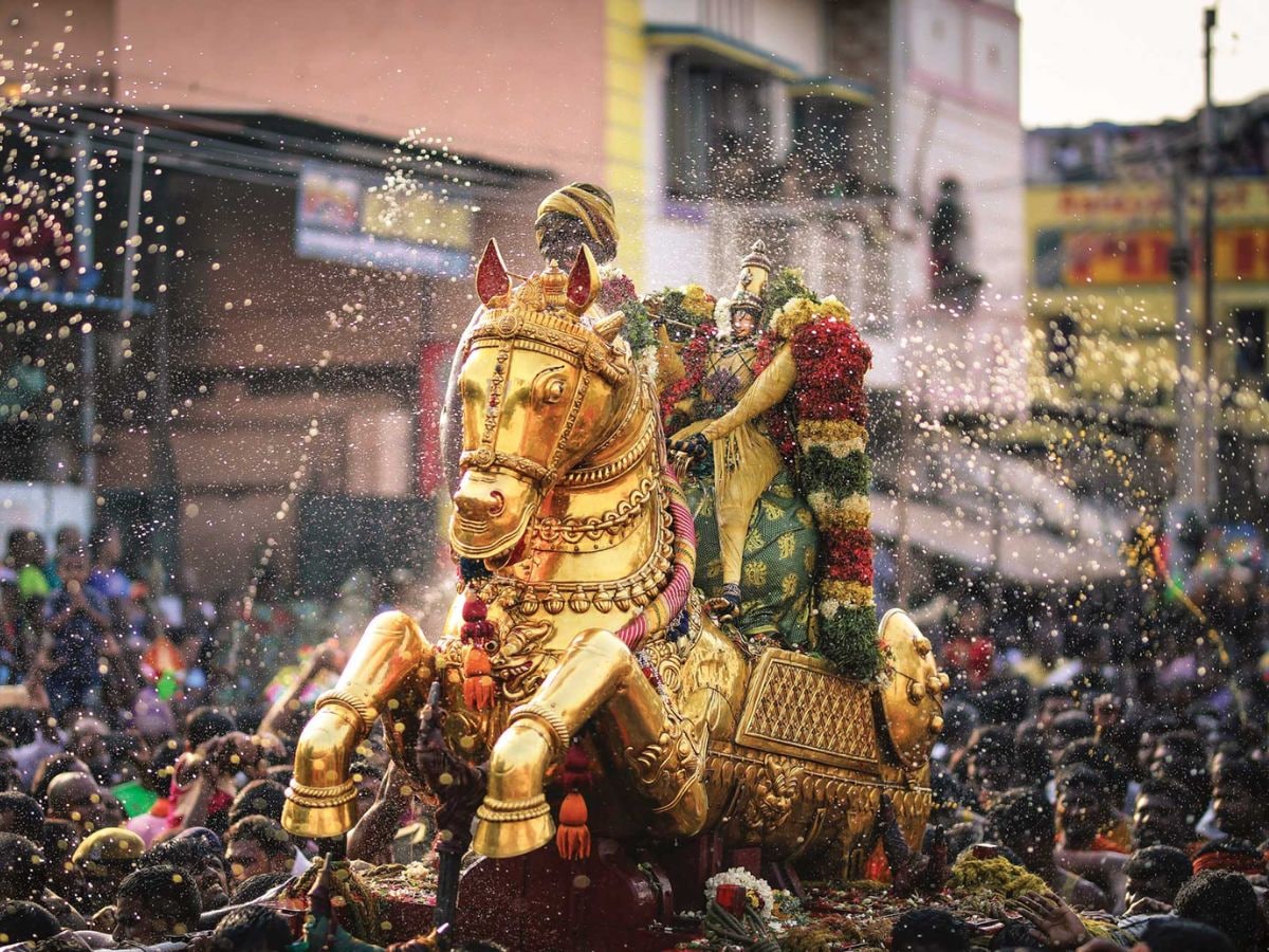 மதுரை கள்ளழகர் வருவதற்கான காரணம் என்ன.. சித்திரை திருவிழா தெரிந்த கதைகளும் தெரியாத உண்மைகளும்! - News18 தமிழ்