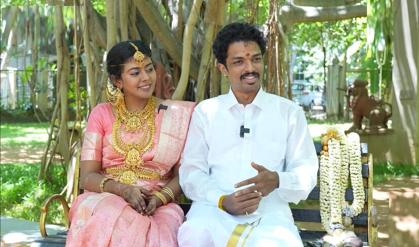  இவர் தனது நீண்ட நாள் காதலியான நிகில் பிரியா என்பவரை மணமுடித்துள்ளார். பயோடெக் கம்பெனி ஒன்றின் உரிமையாளராக இருக்கிறார் ஸ்ரீராம். அதன் மூலம் ஸ்ரீராம் - நிகில் பிரியா இடையே காதல் மலர்ந்துள்ளது.