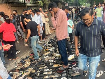 பெங்களூரு கூட்ட நெரிசல் துயரம்