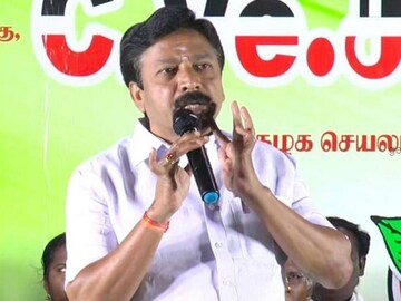 நியூஸ் 18