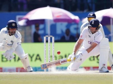 இந்தியா - இங்கிலாந்து டெஸ்ட் (கோப்பு படம்) இந்தியா - இங்கிலாந்து டெஸ்ட் (கோப்பு படம்)