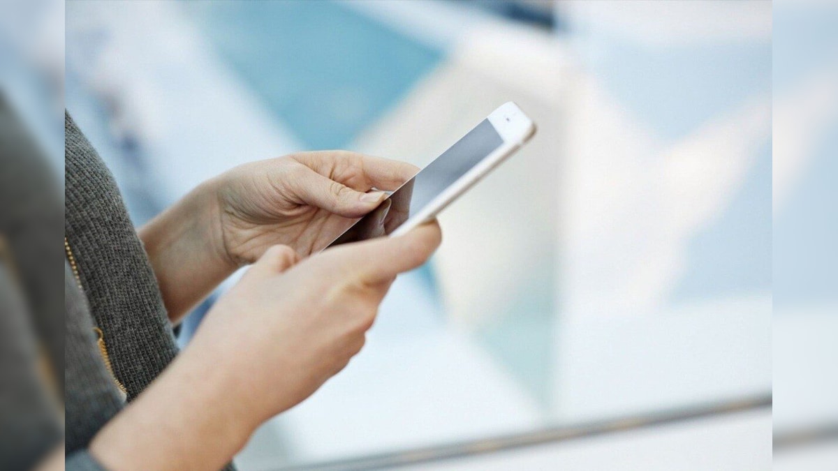 ஸ்மார்ட் போனில் 'ஸ்கிரீன்ஷாட்' எடுப்பதை கண்டுபிடித்தது யார்? சுவாரஸ்யமான கதை பற்றி தெரியுமா? | தொழில்நுட்பம் - News18 தமிழ்