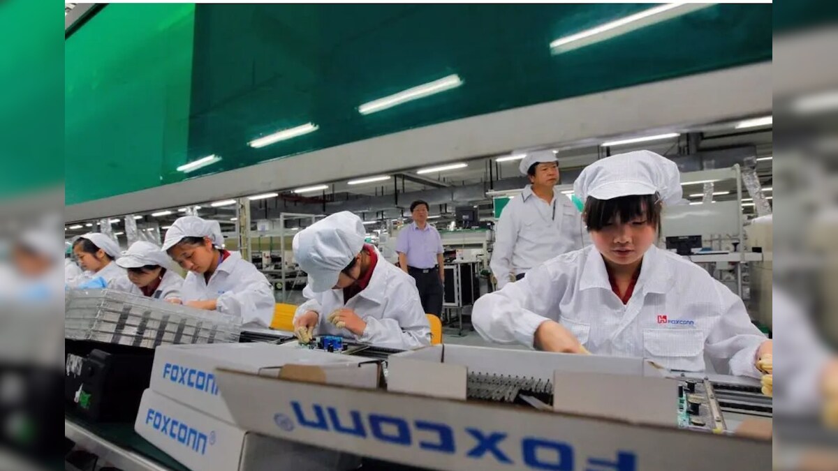 சீன பொறியாளர்கள் நாடு திரும்ப உத்தரவு : தமிழ்நாட்டில் ஐபோன் உற்பத்தியில் பாதிப்பு? - News18 தமிழ்