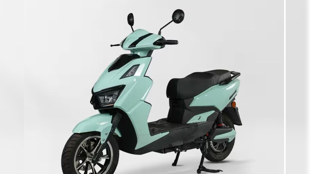 ரூ.52,000 போதும்.. நவீன அம்சங்களுடன் மலிவு விலையில் ஒடிஸி ரேசர் நியோ மின்சார ஸ்கூட்டர் அறிமுகம்! - News18 தமிழ்