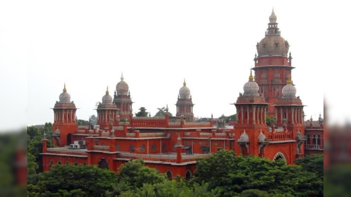 அரசியல் கட்சிகள் ரோடு ஷோ வழக்கு.. தேதி குறிப்பிடாமல் தீர்ப்பு ஒத்திவைப்பு | தமிழ்நாடு - News18 தமிழ்