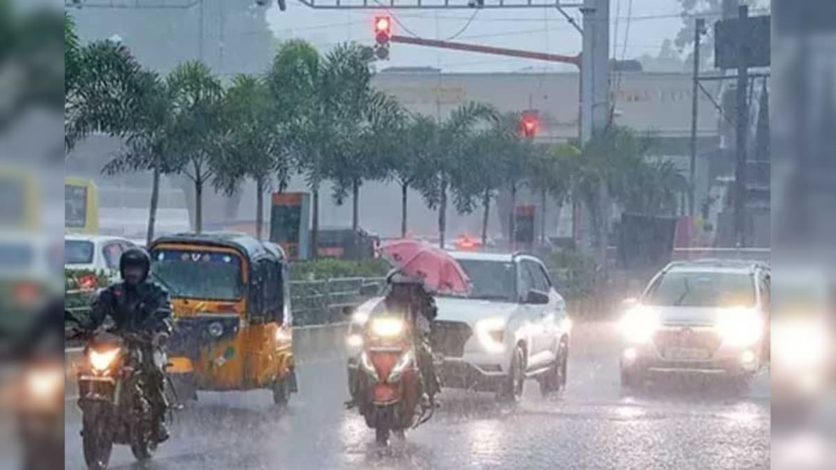 Rain Alert | வளிமண்டல கீழடுக்கு சுழற்சி.. 2 மாவட்டங்களில் இன்று கனமழை கொட்டும்.. வானிலை மையம் அலர்ட்! | தமிழ்நாடு - News18 தமிழ்