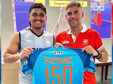 கிரிஷன் பதக்