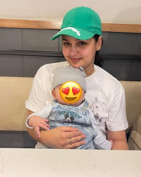 இந்நிலையில், நடிகை கஜாலா சமீபத்திய புகைப்படங்கள் இணையத்தில் வைரலாகி வருகிறது.