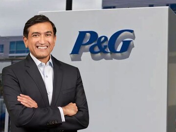 சைலேஷ் ஜெஜுரிகர்  