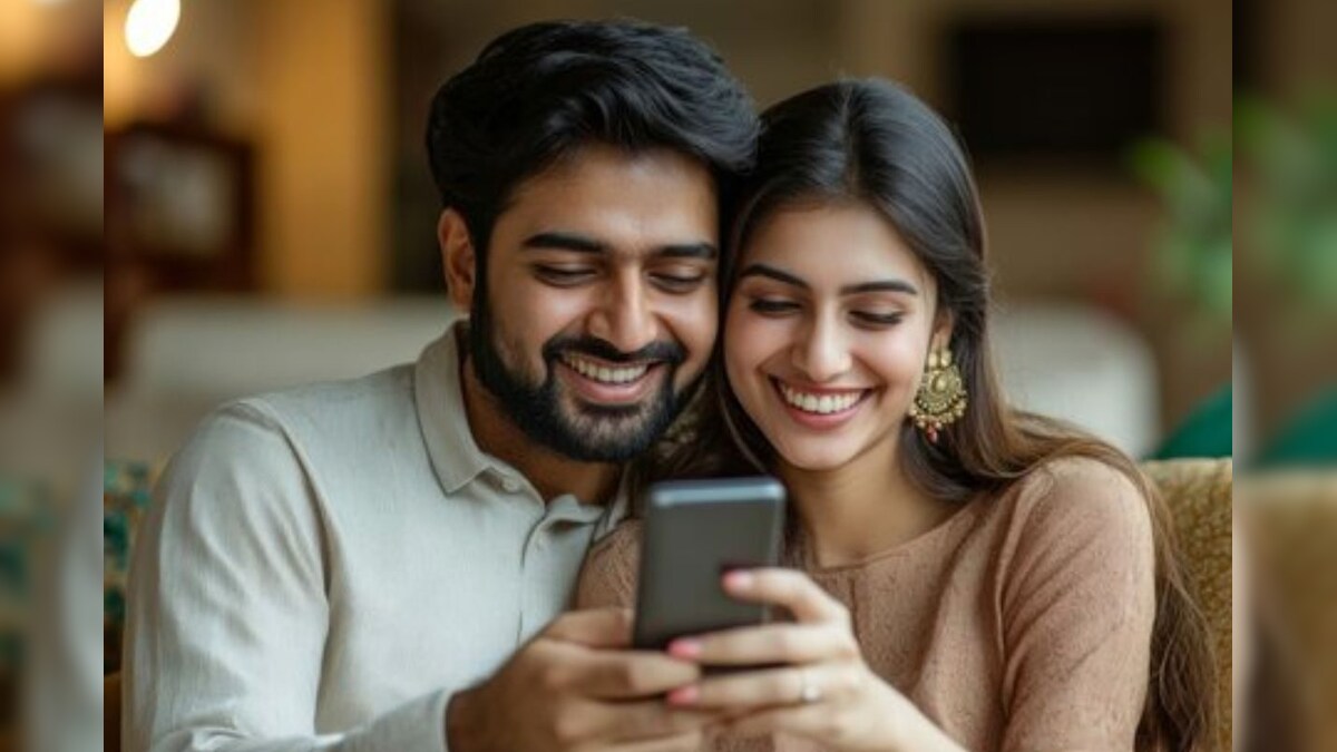 எப்போதும் மகிழ்ச்சியாக இருக்கும் தம்பதிகளின் சீக்ரெட் விஷயம் இதுதான்... நீங்களும் இதை தெரிஞ்சு வச்சுக்கோங்க..! | லைஃப்ஸ்டைல் - News18 தமிழ்