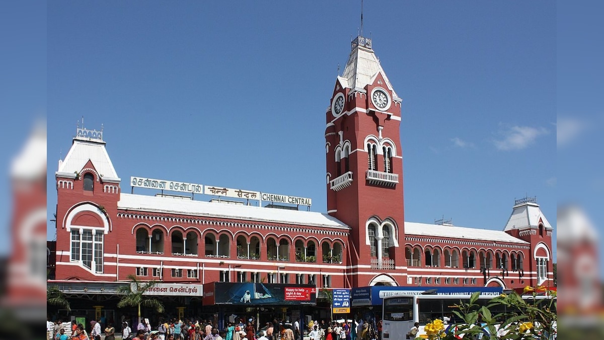 இந்திய ரயில்வேயில் அதிக வருமானம் ஈட்டும் முதல் 5 ரயில் நிலையங்கள்... சென்னைக்கு எந்த இடம் தெரியுமா...? | இந்தியா - News18 தமிழ்
