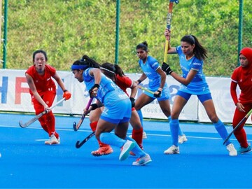 போட்டியின்போது இந்திய அணி
