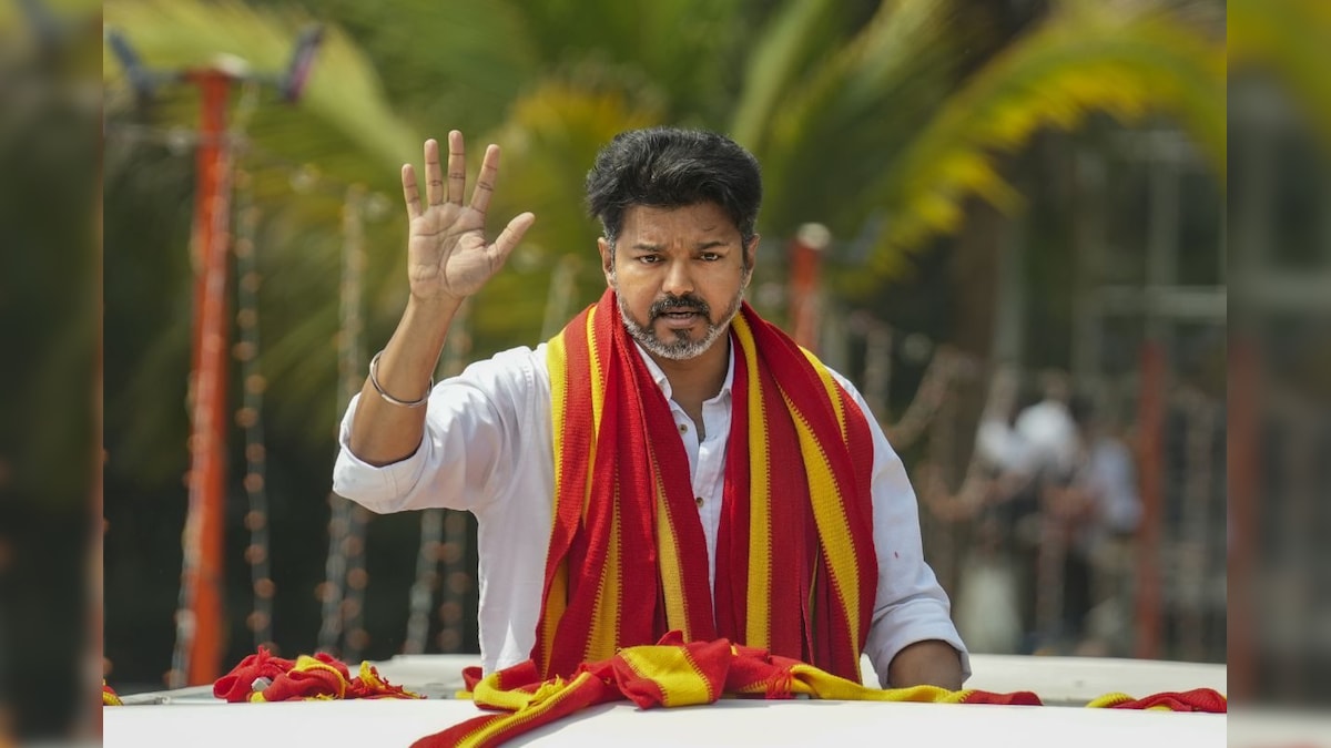 TVK Vijay : சேலத்தில் விஜய் பரப்புரைக்கு காவல்துறை அனுமதி மறுப்பு.. என்ன காரணம் தெரியுமா? | தமிழ்நாடு - News18 தமிழ்