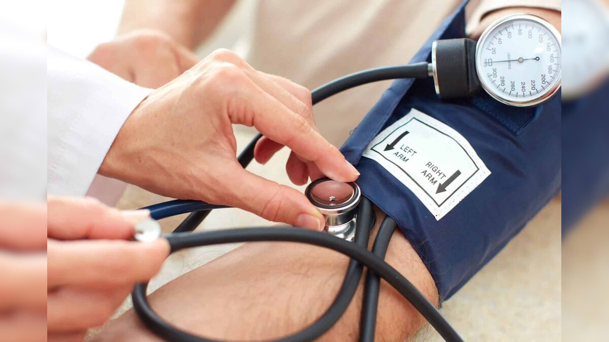இரத்த அழுத்தம் கட்டுப்பாட்டில் இருந்தாலும், ஏன் அடிக்கடி சரிபார்க்க வேண்டும்..? மருத்துவர் விளக்கம்..! | லைஃப்ஸ்டைல் - News18 தமிழ்