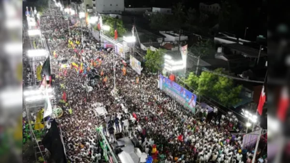 கரூர் துயரத்திற்கு அரசு நிர்வாகத்தின் அலட்சியமே காரணம்? பாஜக தலைமையிடம் அறிக்கை தாக்கல் | தமிழ்நாடு - News18 தமிழ்