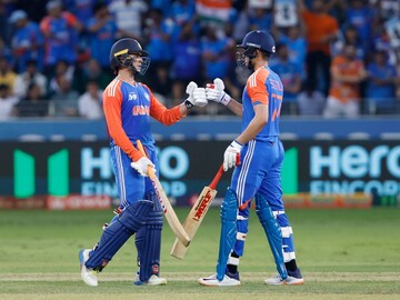 அபிசேக் சர்மா - சுப்மன் கில்