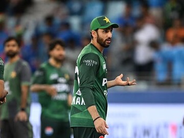 பாகிஸ்தான் கேப்டன் சல்மான் அகா