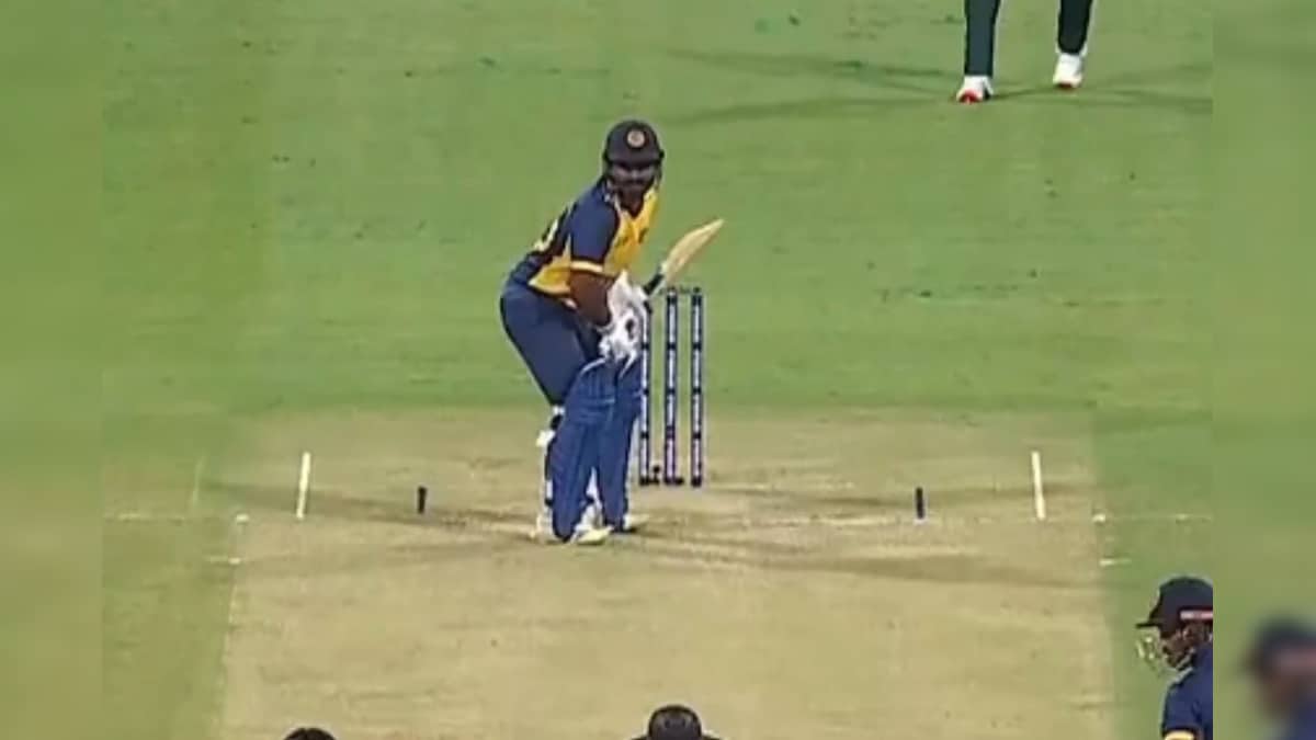 Asia Cup 2025 : இலங்கைக்கு எதிரான மேட்ச்சில் பாகிஸ்தான் வெற்றி பெற 134 ரன்கள் இலக்கு | விளையாட்டு - News18 தமிழ்