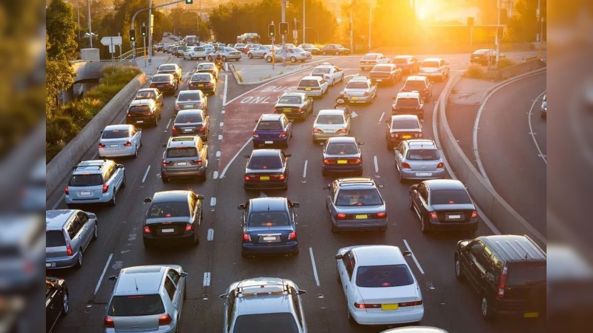 இனி அனைத்து மின்சார வாகனங்களிலும் இது கட்டாயம்... மத்திய அரசு புதிய திட்டம் | ஆட்டோமொபைல் - News18 தமிழ்