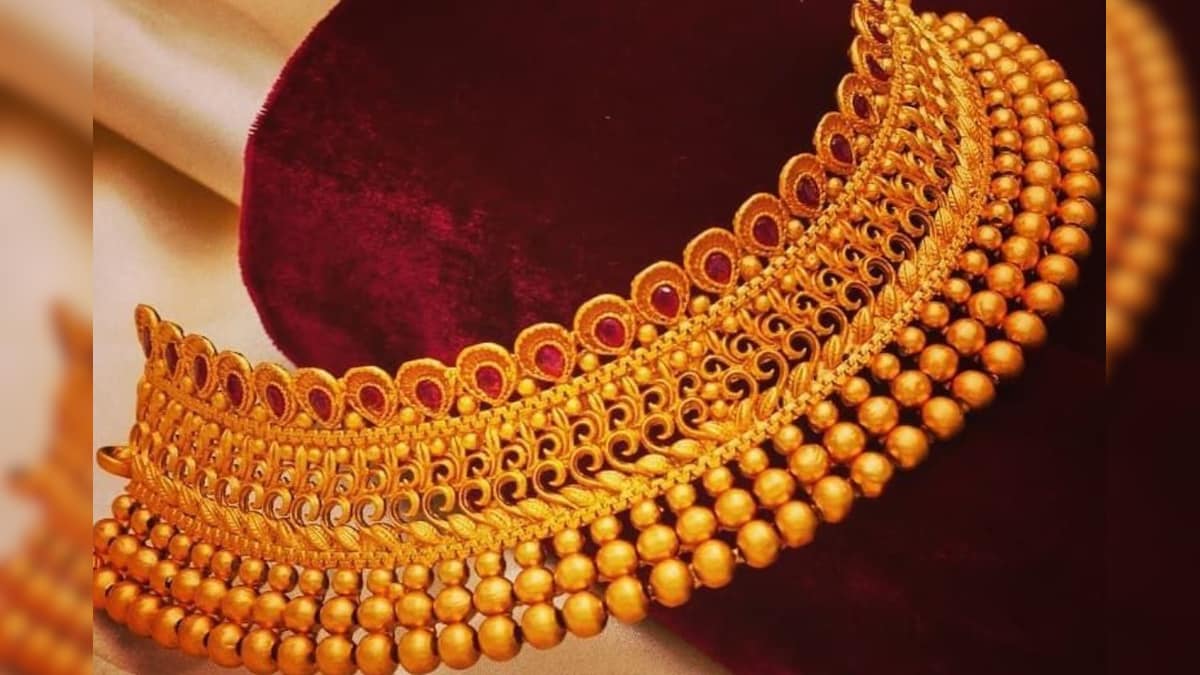 Today Gold Rate: நகை வாங்க வந்தாச்சு டைம் - நீண்ட நாட்களுக்குப் பிறகு குறைந்த தங்கத்தின் விலை... | மதுரை - News18 தமிழ்