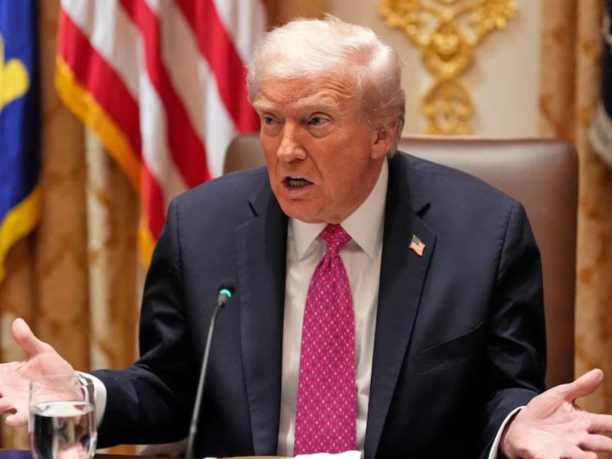 காசா முனையை மறுகட்டமைப்பதற்காக அமைதி வாரியத்தை உருவாக்க இருப்பதாக அமெரிக்க அதிபர் டிரம்ப் அறிவித்திருந்த நிலையில், அந்த வாரியத்தின் தொடக்க கூட்டம் வாஷிங்டனில் நடைபெற்றது.