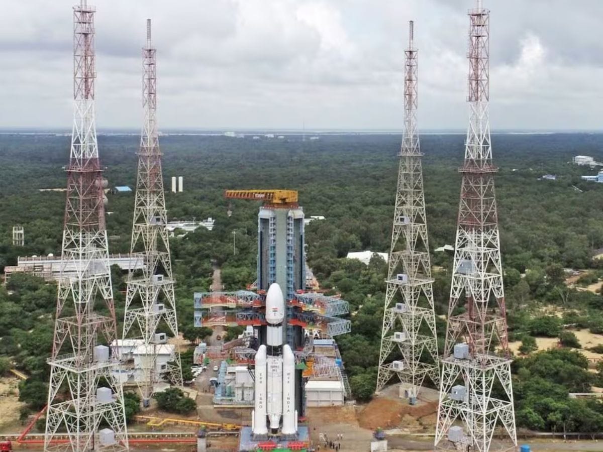 இஸ்ரோ ராக்​கெட்