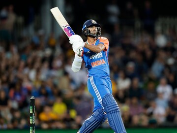 வாஷிங்டன் சுந்தர் வாஷிங்டன் சுந்தர்