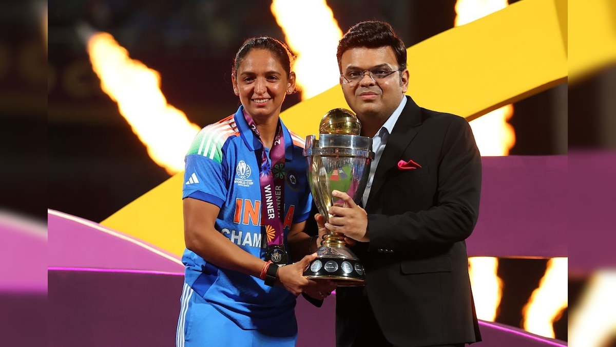 உலகக்கோப்பையை வென்ற இந்திய அணியின் கேப்டன்.. ஹர்மன்ப்ரீத் கவுரின் சொத்து மதிப்பு எவ்வளவு தெரியுமா? | விளையாட்டு - News18 தமிழ்