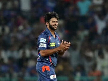 ஷர்துல் தாகூர் ஷர்துல் தாகூர்