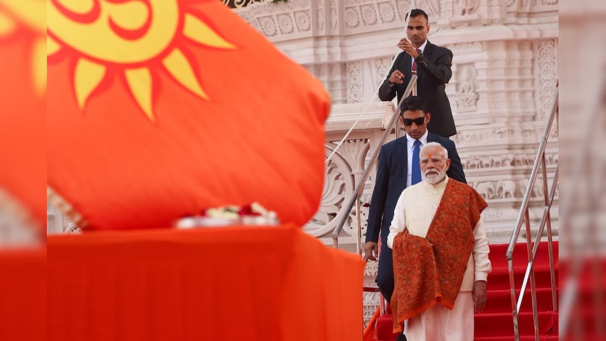 அயோத்தி: “தூரத்தில் இருந்து கொடியை வணங்கினாலே புண்ணியம் கிடைக்கும்..” – பிரதமர் நரேந்திர மோடி | இந்தியா - News18 தமிழ்