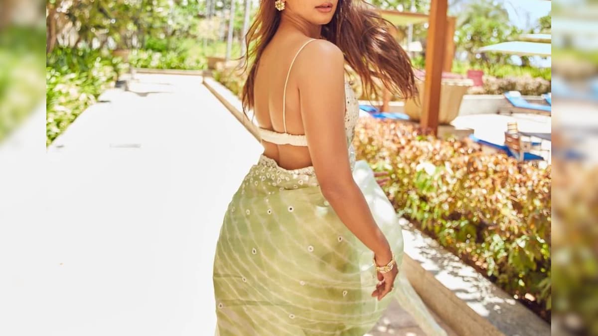 விளம்பரத்தில் நடிக்க ரூ.40 லட்சம்…? ரூ.45 கோடியில் பிரமாண்ட வீடு.. யார் இந்த சூப்பர் ஸ்டார் பட நடிகை?  | பொழுதுபோக்கு - News18 தமிழ்