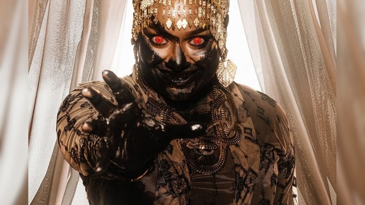 OTT Spot - குலை நடுங்க வைக்கும் காட்சிகள்..  அதிர்ச்சி கொடுக்கும் ட்விஸ்ட்.. மிஸ் பண்ணக்கூடாத சீரிஸ்! | பொழுதுபோக்கு - News18 தமிழ்