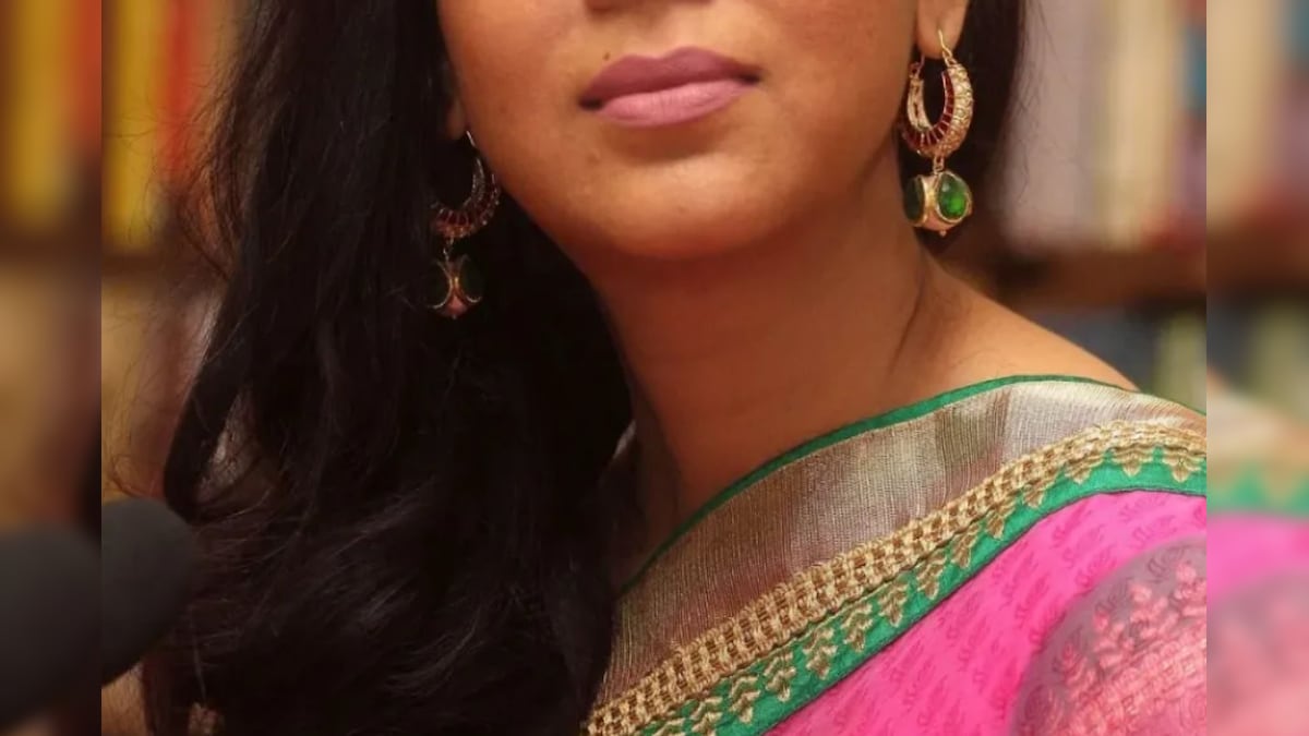 6 தலைமுறைக்கு சொத்து சேர்த்த சீரியல் நடிகை.. 52 வயதாகியும் திருமணமாகவில்லை.. யார் இவர் தெரியுமா? | பொழுதுபோக்கு - News18 தமிழ்