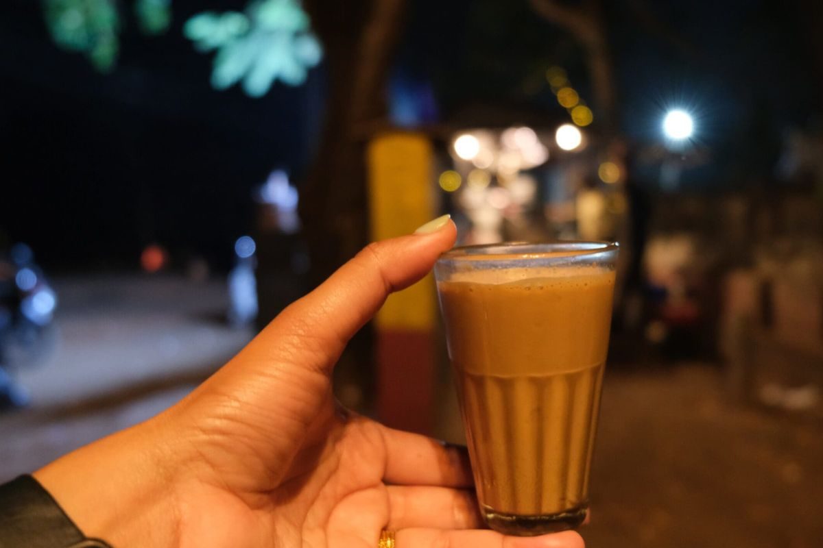 லேட் நைட்ல டீ குடிக்கும் பழக்கம் இருக்கா..? குடல் நிபுணர் எச்சரிக்கை