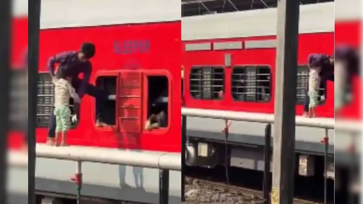 ரயிலில் ஆபத்தான முறையில் குழந்தையை சிறுநீர் கழிக்க வைக்கும் நபர்... வீடியோ வைரல்!  | ட்ரெண்டிங் - News18 தமிழ்