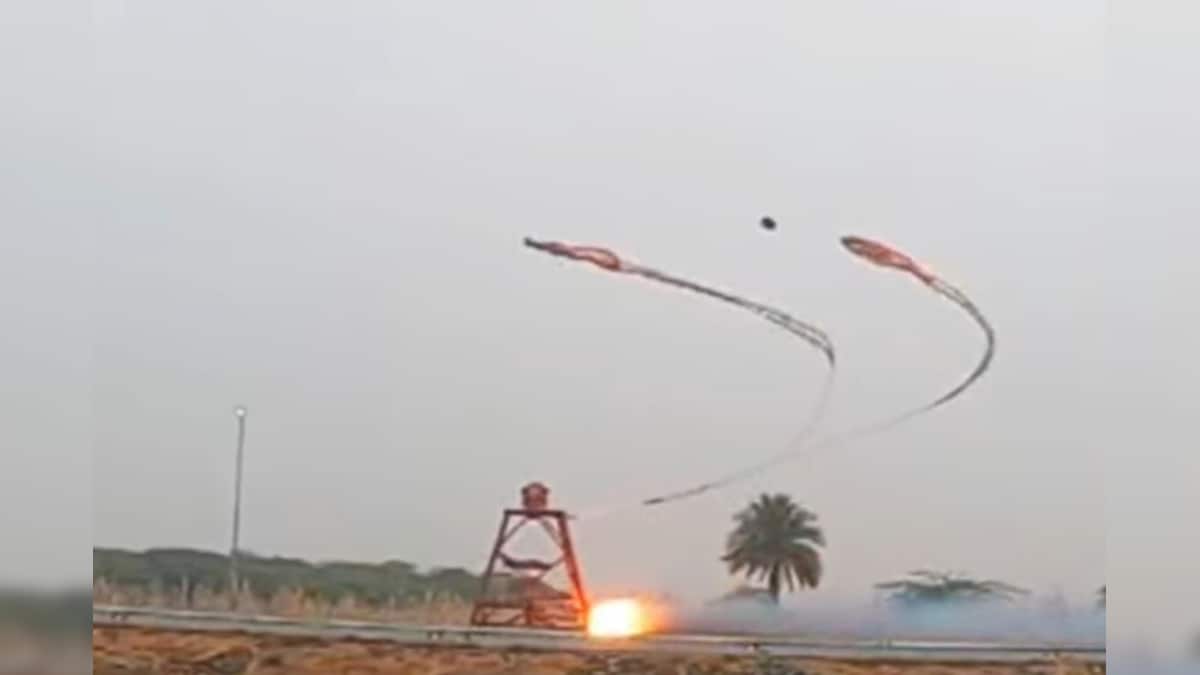 ககன்யான் திட்டம்: முக்கிய சோதனையை வெற்றிகரமாக முடித்த இஸ்ரோ | இந்தியா - News18 தமிழ்