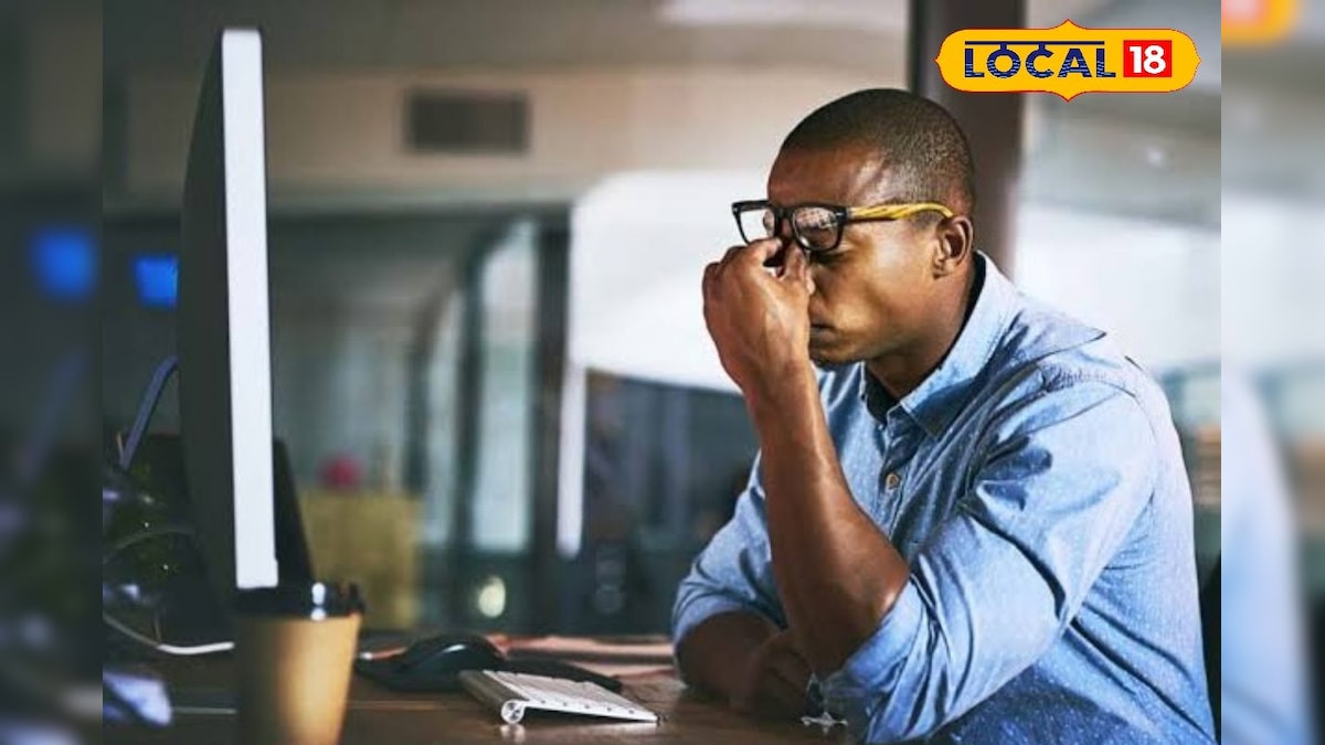 New Labour Code 2025: தொழிலாளர்களின் டேக் ஹோம் சம்பளம் குறையுமா... உங்க சேலரி ஸ்லிப்பில் இதை கவனியுங்க... | வணிகம் - News18 தமிழ்